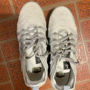 Gray Nike Vapor Max